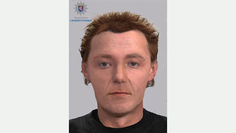 Gesichtsweichteilrekonstruktion des unbekannten Toten: Foto des möglichen Aussehens des Toten mit kurzen braunen Haaren und schwarzem Pullover