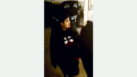 Unbekannter Täter - dunkle Kleidung