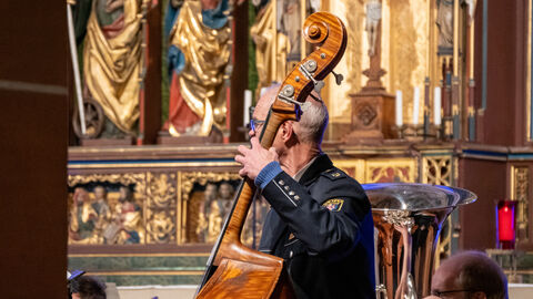 Kontrabass im Landespolizeiorchester