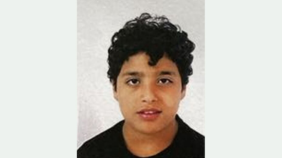 Die vermisste Person ist circa 150 cm groß und hat buschiges schwarzes Haar